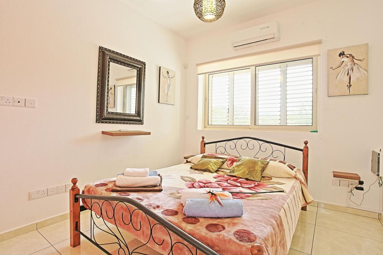 Villa Georgios Rafaela Полис Екстериор снимка